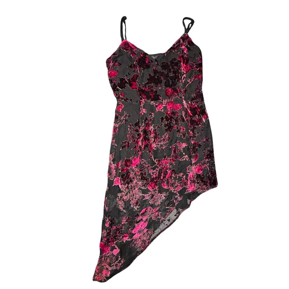 Lulus NWT Black Magenta Floral Velvet Burnout Asymmetrical Hem Midi Dress Medium